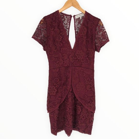 Wayf Lace Mini Dress in Burgundy Back Cutout Short Sleeves size XS Revolve - Picture 3 of 13